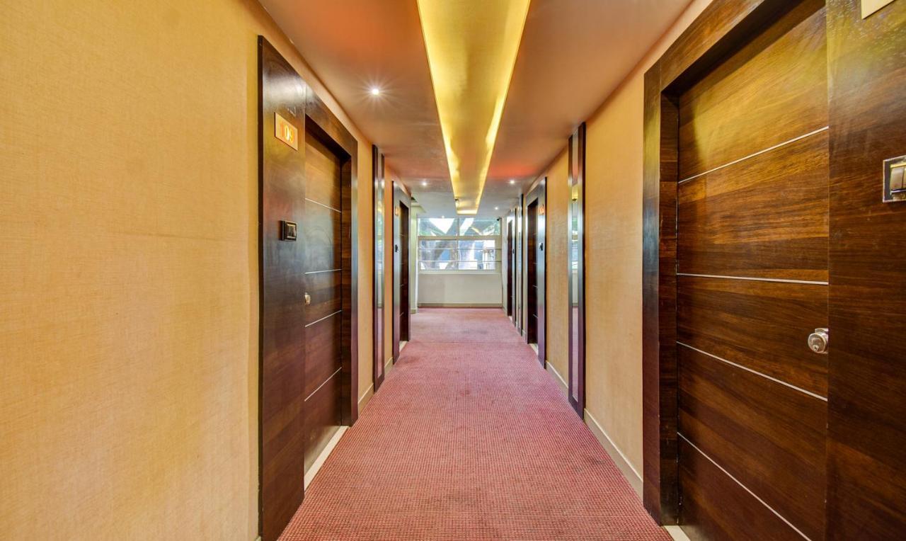 Hotel Treebo Trend Rekha Residency Bangalore Exterior foto